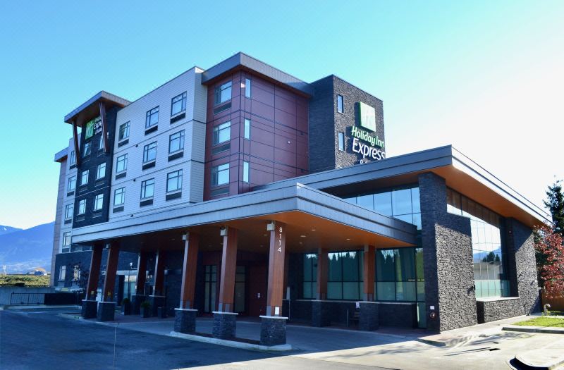 Holiday Inn Express & Suites Chilliwack East by IHG