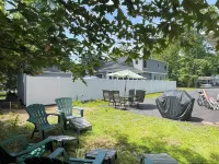 Walk to Bethany Beach, restaurants and CVS in under 10 minutes! Perfect for 8! Hotels in Bethany Beach