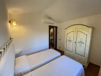 Villa, 600m garden,parking,shower,barbecue,large veranda with kitchenette Hotels near Parco pubblico con giochi per i bambini