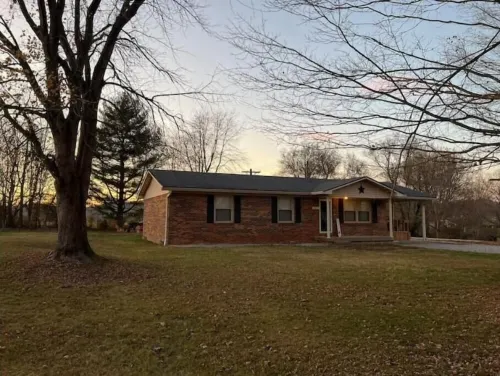 Bluegrass Bliss Hotels in Hart County