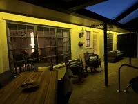 Jupiter Island Beaches, Waterfront Home, Ocean Access, Pool & Boat Dock. Hotels in Hobe Sound