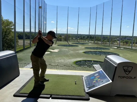 Private Entry Studio with Gas Fireplace @ I-71 Polaris Near Chase