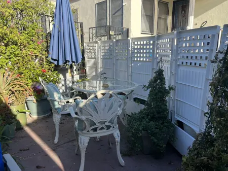 Benicia Cozy cottage