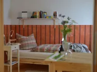 Kleine Vintage-ferienwohnung Für1-3gäste, Außenpool, Sauna, Park, Natur, Ruhe Hotels in Pegau