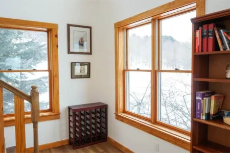 Hilltop Home in Downtown Frankfort