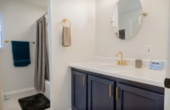 Convenient Cottage Unit w/grill close to Hospitals, Restaurants and Ft Moore