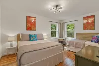 Awesome House & Minutes from Historic Downtown McKinney!!