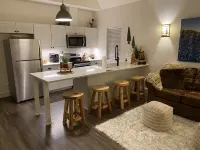 The Comfy Bear Cottage! Beautiful 2 bed/1bath home minutes from skiing and lake.