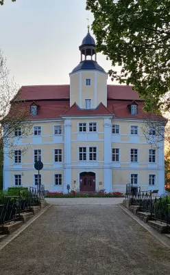 Attractive semi-detached house in a good location near the Spreewald Hotels in Vetschau