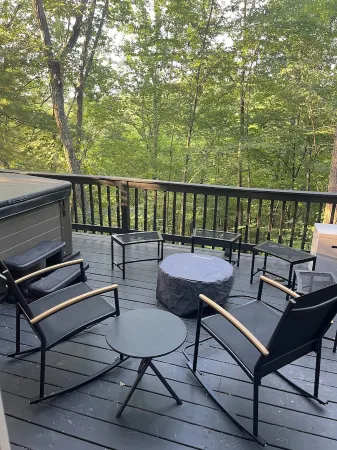 2 Homes ~ Game Room ~ Movie Room ~ Fire Pit ~ 2 private hot tubs ~ EV