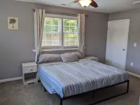 Spacious Family Home with Outdoor Space. One mile to downtown