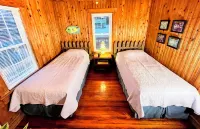 Cozy Cute Historic - Seaspray Cottage #3