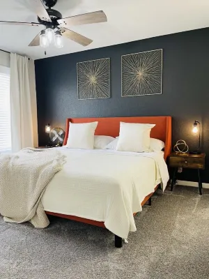 Lighthouse Retreat | 2Bed, 2 Bath | Quiet Cove | Boat Slip & Pool Access