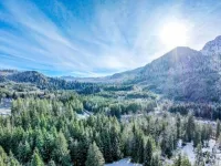 Mt Pilchuck View Cedar's Cabin