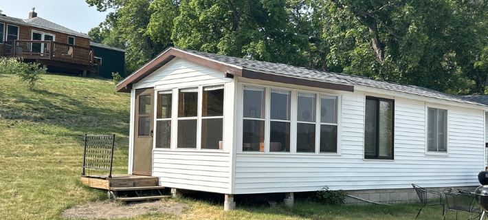 黃色木屋維多利亞湖，俯瞰湖面的全景視野 亞歷山德里亞酒店