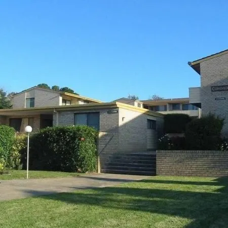 1 Commodore Batehaven