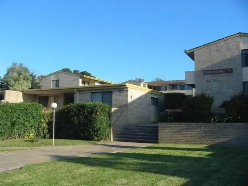 1 Commodore Batehaven Hotels in Batehaven