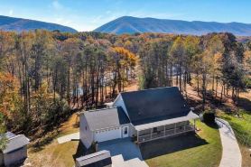 Serene waterfront home at Smith Mountain Lake in Huddleston, VA