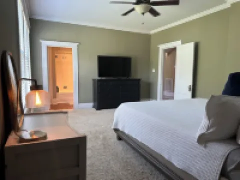 Historic Clinton Craftsman