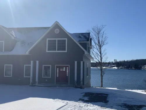 Gorgeous newer home on Newton Lake/Crystal Lake near Elk mountain ski resort.