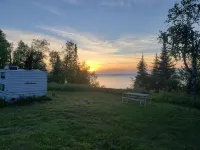 Trailer on the South Shore of Lake Superior Hotels in Lakeside