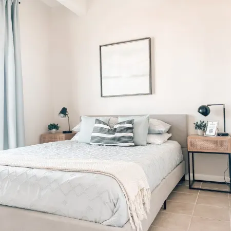 BEAUTIFUL CONDO - AMAZING BEACH VIEW FROM PRIVATE BALCONY