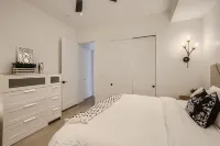 Luxurious Rental with Ideal Downtown Proximity - Stroll to Pearl Street and CU.