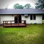 Cozy 3-bedroom cabin with private dock and direct access to Castle Rock Lake.