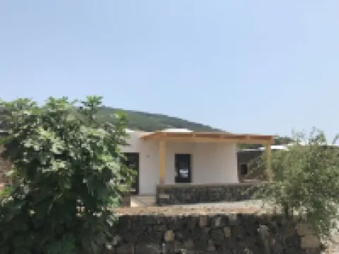 The cave of benikulà ancient Pantelleria Dammuso Andrea 2 Hôtels à : Pantelleria