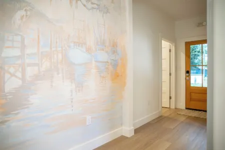 Mother's Place - perfect location in Ocean Springs. Walk to downtown & beach!