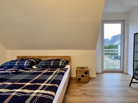 Einfamilienhaus 3 Schlafzimmer in Bad Münstereifel - Eschweiler Отели рядом с достопримечательностью «Эшвайлер Таль унд Кальккуппен»