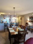 Spacious Condo with No Stairs - 3 Bedrooms/3 Bathrooms - King Beds - Sleeps 7