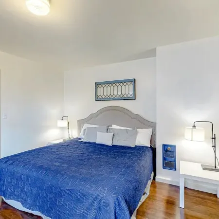Charming private apartment in manito/sacred heart neighborhood.