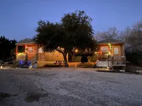 Western themed Cabin on Five acres