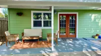 New Charming Private Oasis near Community Pool and Park in NW Austin
