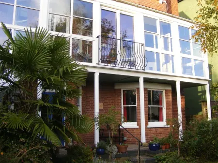 Lovely Apartment above Hastings Old Town