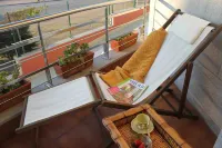 EXCLUSIVE APARTMENT IN SANXENXO, GARDEN AND SWIMMING POOL 100 M FROM SILGAR BEACH