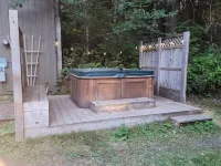 Relaxing FallCreek Vacation Yurt