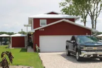 Riverfront Retreat-Private Dock; Fishing, Boating & Peaceful Getaway in Welaka