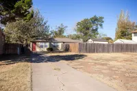 The Little House - Eclectic, Quiet, Pet Friendly Home