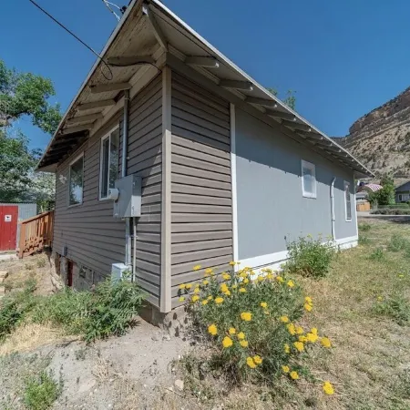 Cozy Fireplace & Gorgeous Views! Modern Miner's Cottage w/Miles of Trails!