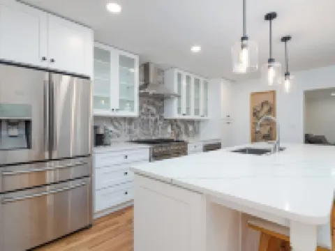 Newly renovated, pristine home Hotels in Chamblee