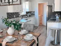 Family Friendly House- Close to Branson & Springfield,MO with king size bed Hotels in Webster County
