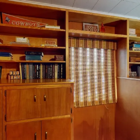 Mid-Century Modern historical home 0.8mi to Boone Pickens Stadium!