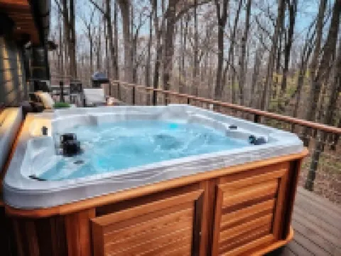 Secluded Cabin; Mountain Chalet w/ Hot Tub on 5 acre lot