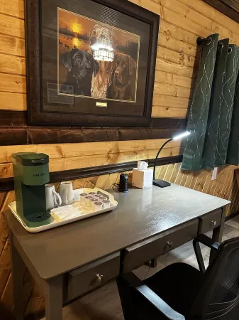 The Rested Duck Mallard Room Отели в г. Alexander County