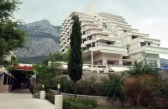 Valamar Meteor Hotel Hotele w: 