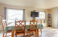 Downstairs Neighbor Retreat in the middle of Missoula