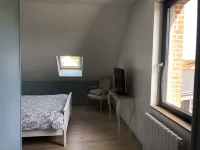 Romantic cottage 3 minutes from Etretat with garden - free parking