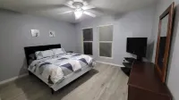 Spacious Golfers Retreat with Free Guest Pass!